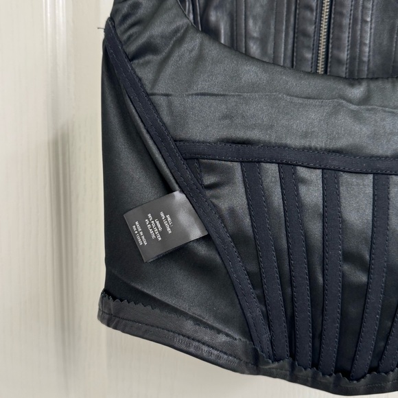 DUNDAS REVOLVE Leather Corset Top - Picture 3 of 3